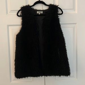 Charlotte Russe Black Fuzzy Vest Size Medium